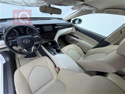 تۆیۆتا کامری